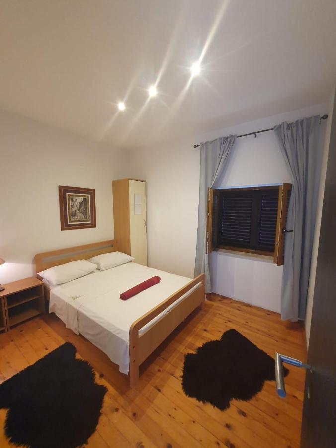 Apartments Bagaric Trogir Exterior foto